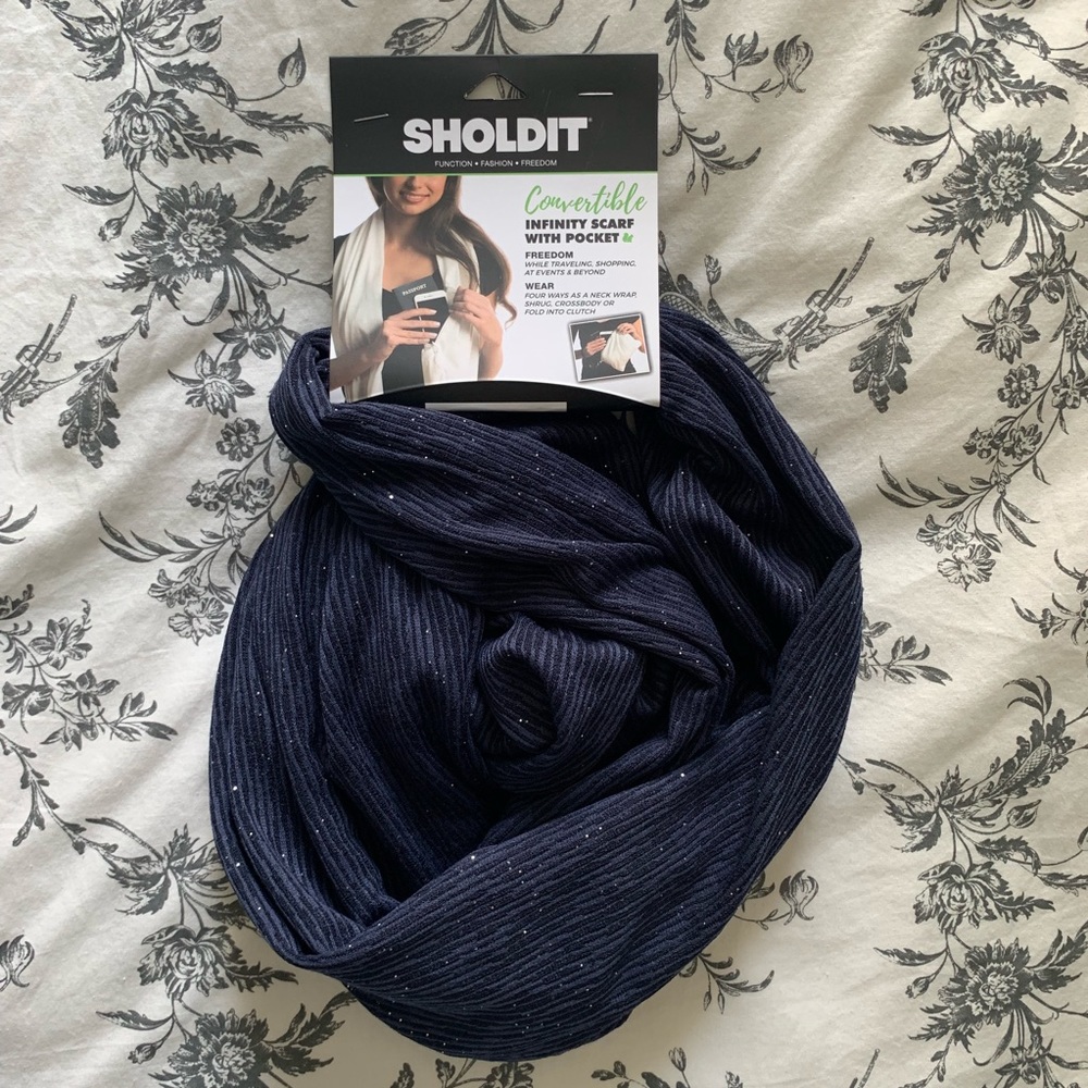 Sholdit Infinity Scarf with Pocket